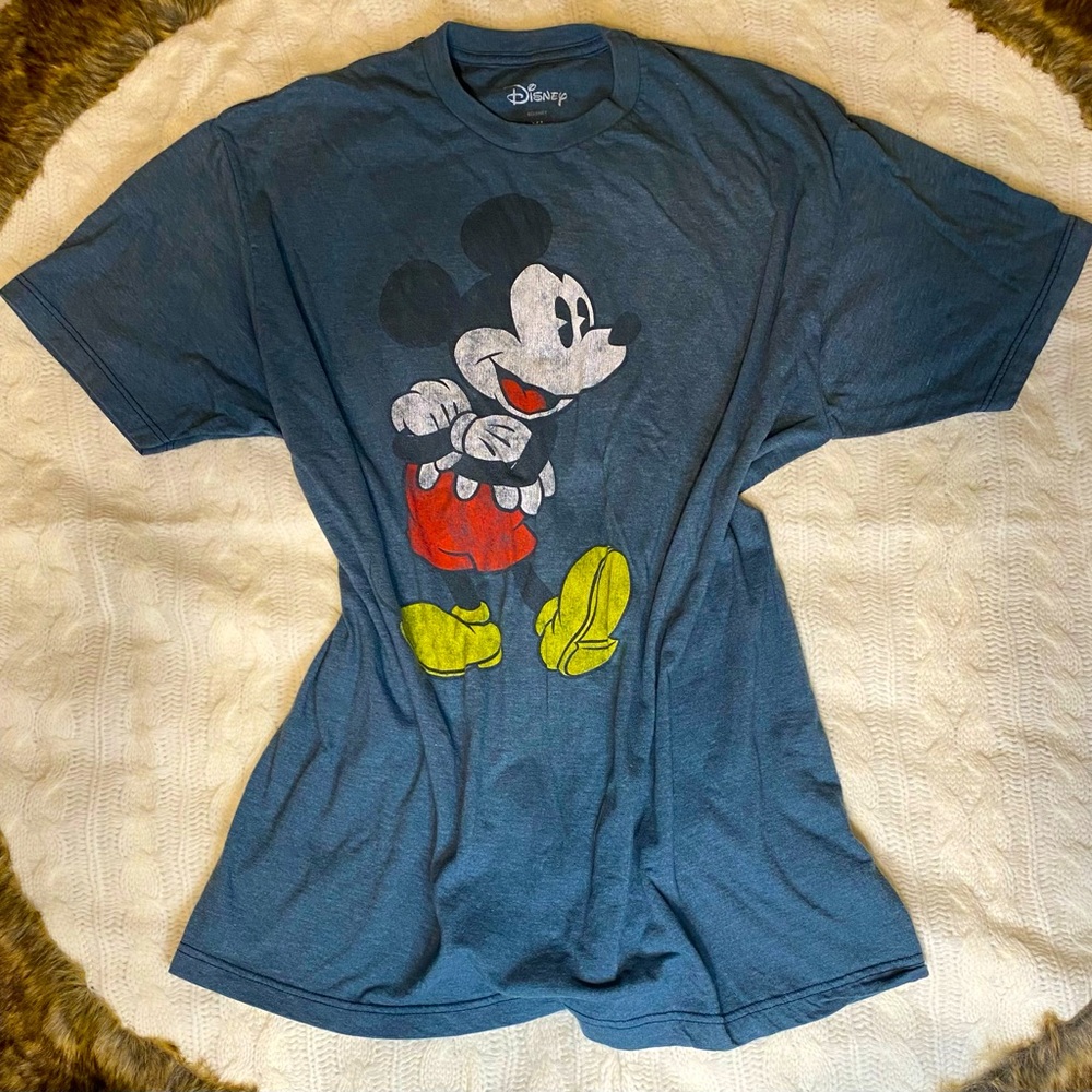 Disney Mickey Mens T-shirt size XL